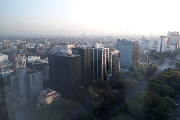La CDMX tendrá cielo despejado y alcanzará una temperatura máxima de 29 grados. Foto: Olivia Vázquez