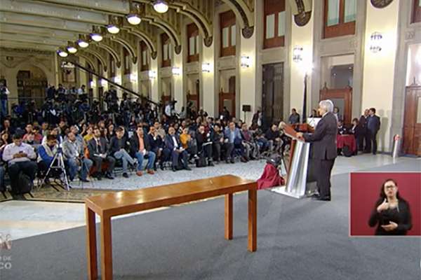 AMLO comentó que se buscan homologar los salarios; sin embargo, aclaró que no se bajarán sino que se buscará mejorar las remuneraciones de los integrantes de la Guardia Nacional.