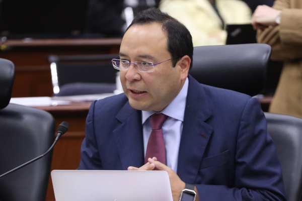 Murayama dijo que el 26 de abril se definirán los moderadores para el debate. Foto: Archivo | Cuartoscuro