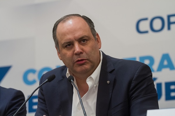 El líder del sector patronal insistió en que más allá de quién construya la refinería Dos Bocas, el gobierno no debe destinar los pocos recursos públicos. Foto: Cuartoscuro