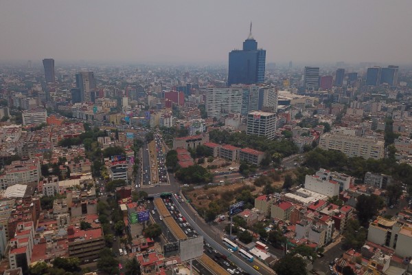 Usuarios en redes compartieron imágenes de la contaminación en la CDMX. Foto: Cuartoscuro