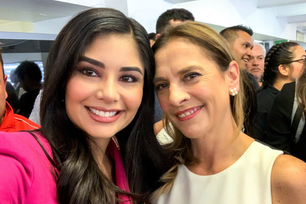 Tras la difusión de un video donde la legisladora saluda al Presidente de México en el Aeropuerto de Nayarit. Foto: Especial.