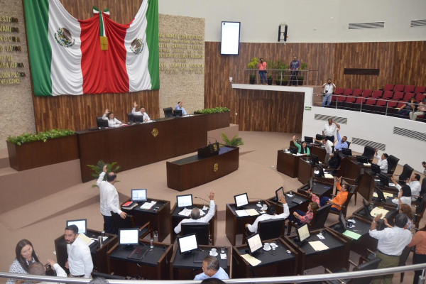 prohiben el uso de popotes y unicel en Yucatán