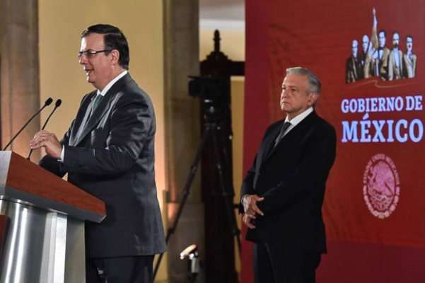 AMLO López Obrador Ebrard