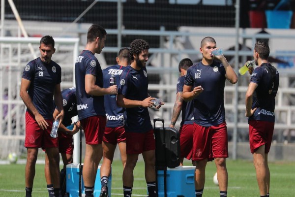 Alineación Chivas vs Fiorentina