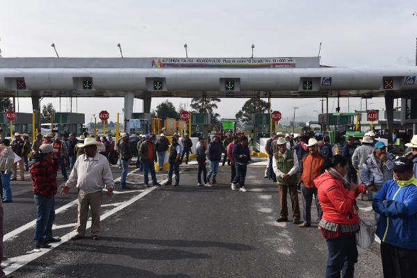 Javier Jiménez Espriú, titular de la SCT, señaló que la Guardia Nacional ya está ayudando a disuadir dichas manifestaciones. Foto: Cuartoscuro