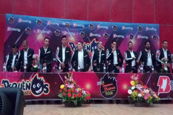 pequeños_musical_neza_concierto