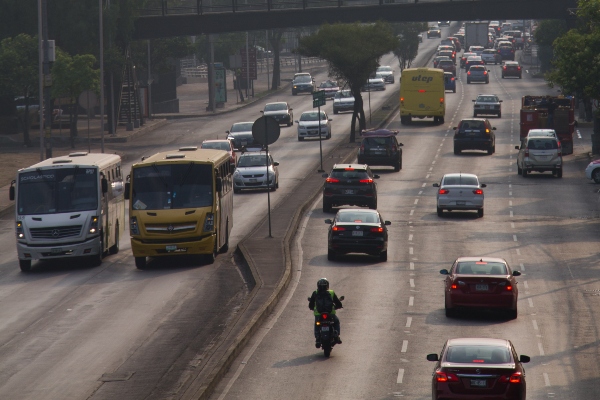 Hoy_No_Circula_autos_CDMX_Edomex