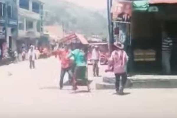 campesinos_pelean_amor_cuchilos_colombia
