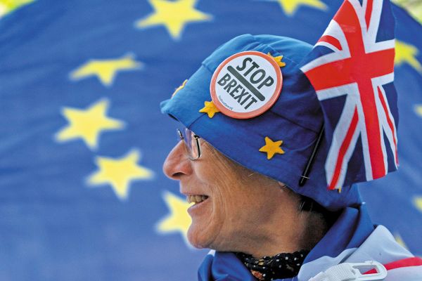 Miles de personas se han sumado al rechazo de un Brexit. Foto: EFE