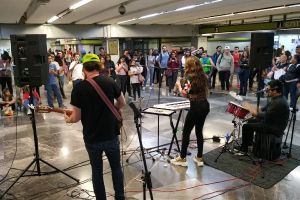 Las actividades incluyen música y funciones cinematográficas. Foto: Especial