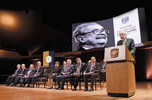 Miguel León-Portilla fue investigador emérito y doctor honoris causa de la UNAM. Foto: Especial.