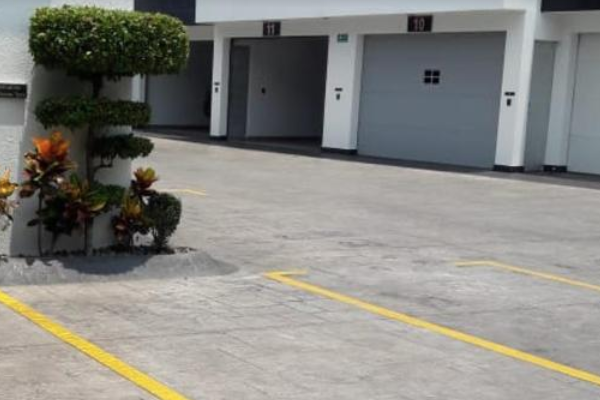 Hombres estaban con niñas en motel de Guadalajara