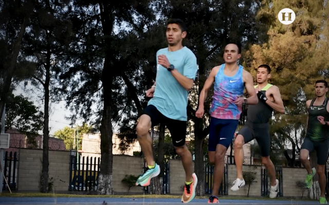 Santana y Pacheco compiten en el Maratón de Dubai